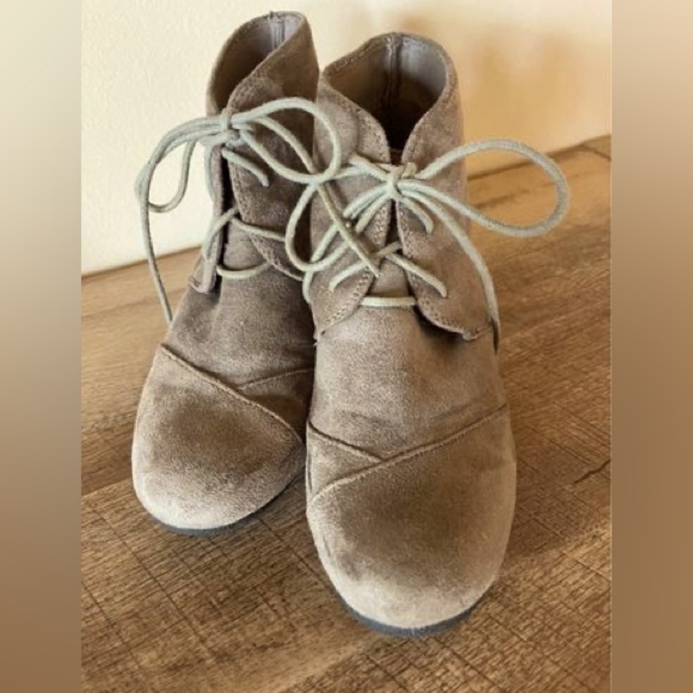 Womens Suede Booties